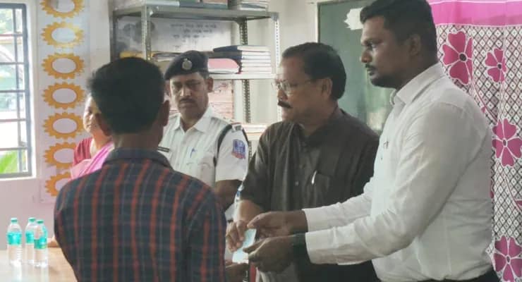 হাতির হানায় মৃতদের পরিবারকে ৫ লক্ষ টাকা করে ক্ষতিপূরণ