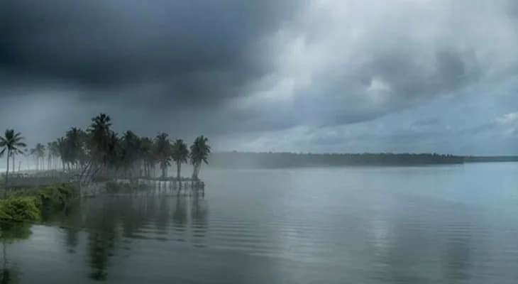 নির্ধারিত সময়ের আগেই কেরলে প্রবেশ করল বর্ষা