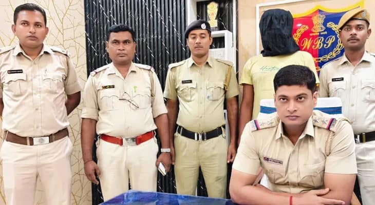 মুর্শিদাবাদে ৫২৩ গ্রাম সোনার বিস্কুট  সহ ধৃত ১