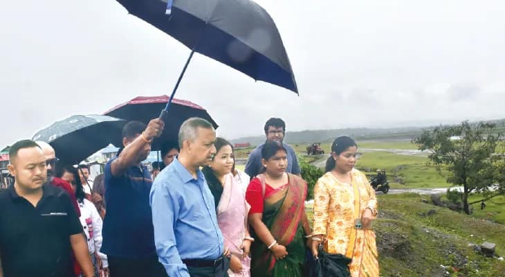 মহানন্দা নদীর কোলে মুখ্যমন্ত্রীর তিস্তাপল্লি