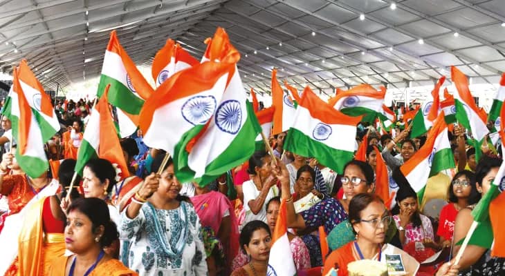 অসমের ধুবড়ি, কোকরাঝাড় থেকে সভায় একাধিক বাস