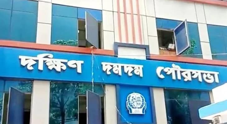 রাস্তা সম্প্রসারণে সংকীর্ণ হয়েছে নিকাশি, পূর্তদপ্তরকে চিঠি দক্ষিণ দমদম পুরসভার