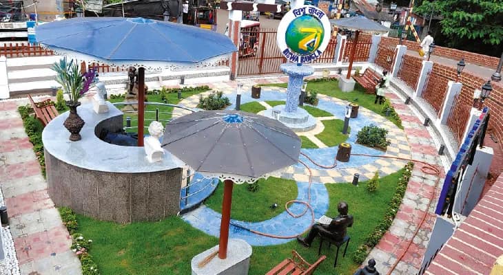 পূর্তমন্ত্রীর উদ্যোগে সেজে উঠেছে বিপ্লবী নানু ঘোষের মূর্তি সংলগ্ন চত্বর