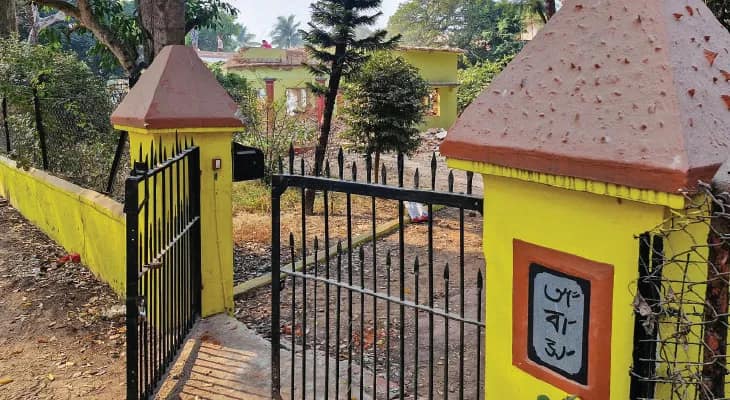 শান্তিনিকেতনে অবনীন্দ্রনাথের সেই ‘আবাস’ গুঁড়িয়েই দিল প্রোমোটাররা