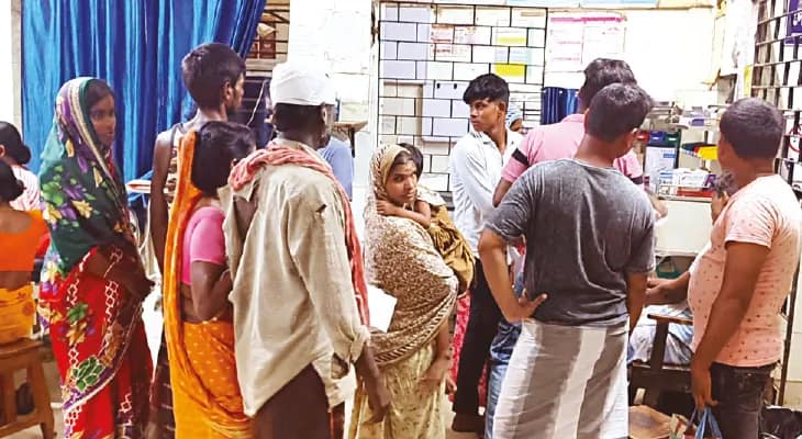 বৈষ্ণবনগরে জমির দখল নিয়ে সংঘর্ষে আহত ৬