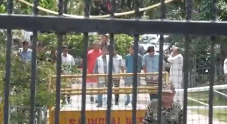 মণিপুরে অশান্তি: রাজ্যপালের সঙ্গে দেখা করলেন ২৫ জন বিধায়ক ও এক সাংসদ
