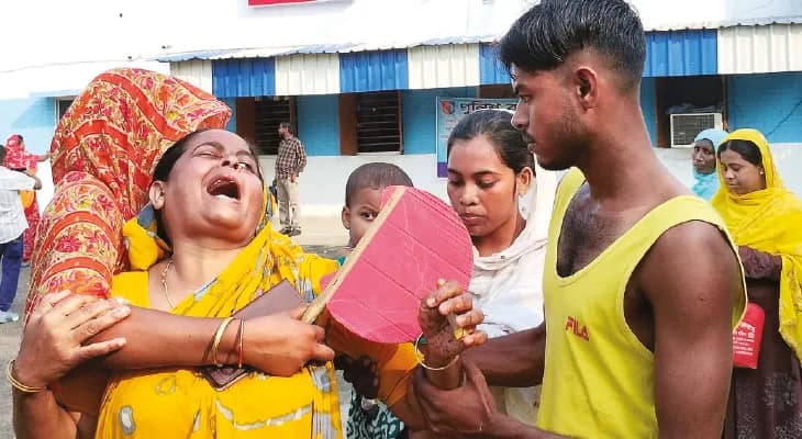 শাবল দিয়ে থেঁতলে স্ত্রীকে খুন, ধানতলায় থানায় স্বামীর আত্মসমর্পণ