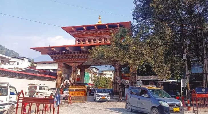 ৯৯৯ টাকায় লাঞ্চ সহ এসি বাসে ডুয়ার্স, ভুটান ভ্রমণ! বাড়ছে চাহিদা