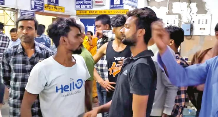 ভরতপুর হাসপাতালে রোগী মৃত্যুতে উত্তেজনা, বিক্ষোভ