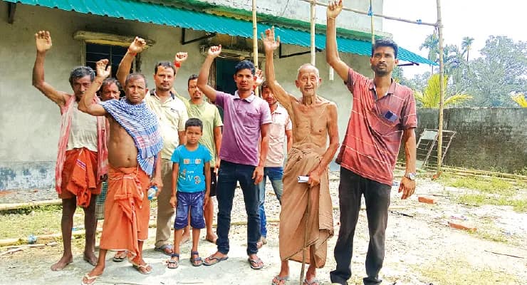 নিম্নমানের সামগ্রীতে উপ স্বাস্থ্যকেন্দ্র সংস্কার