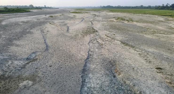 নদীগুলিতে আগের মতো সারাবছর জল থাকছে না, ব্যাপক প্রভাব জীববৈচিত্রে