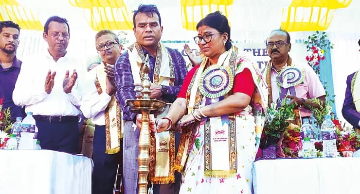 চকচকা শিল্পতালুকে পথচলা শুরু ডেয়ারি ফার্মের