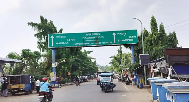 সন্ধ্যা নামলে উড়ালপুল ঢেকে যায়  অন্ধকারে, বাতিস্তম্ভে আলোর দাবি, বাগনানে অর্থের জোগানে বিকল্প ভাবনা বিধায়কের