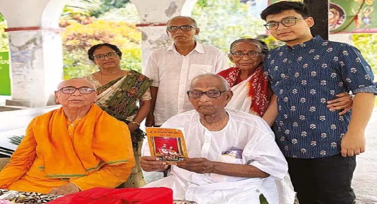 গুড়াপের নন্দদুলাল মন্দির নিয়ে বই
