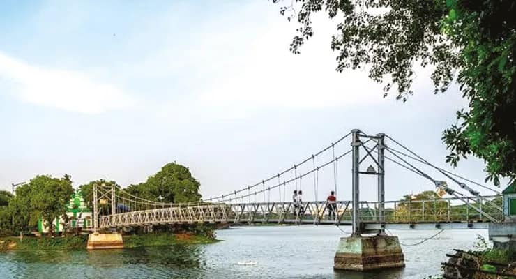 রবীন্দ্র সরোবরে ঝুলন্ত সেতু সংস্কারে উদ্যোগী কেএমডিএ
