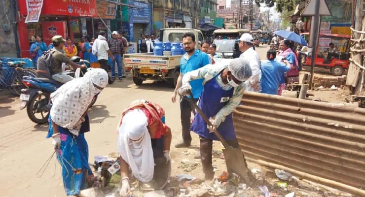 বিমানের সুরক্ষায় পাখিদের গতিবিধি নিয়ন্ত্রণে বাড়তি সতর্কতা অণ্ডালে