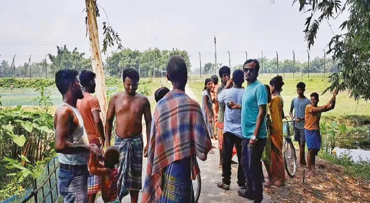 তিনজন বাংলাদেশির অনুপ্রবেশ ঠেকাল বিএসএফ, দেশে ফিরতে বাধা বিজিবির