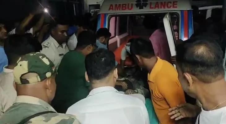 মুর্শিদাবাদের সামশেরগঞ্জে সহকর্মীর গুলিতে জখম বিএসএফের এক জওয়ান
