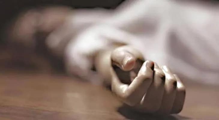 বজ্রপাতে পাণ্ডুয়ায় নাবালকের মৃত্যু, নামখানায় ক্ষতিগ্রস্ত স্কুল