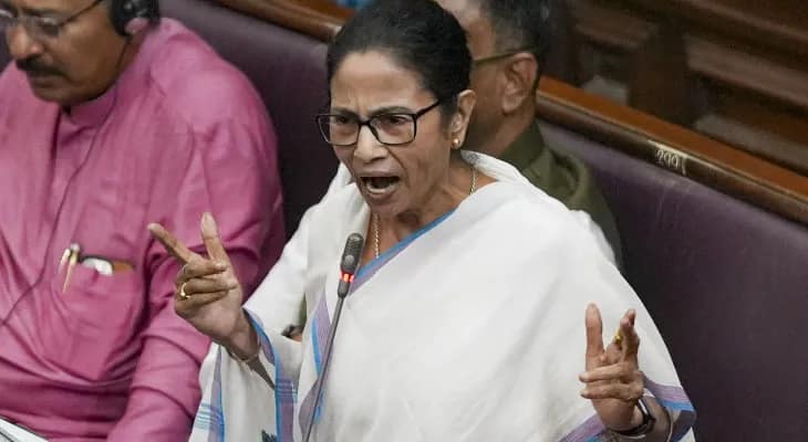 বাংলাভাষী দেখেই পুশব্যাক!  তীব্র ক্ষোভ মমতার
