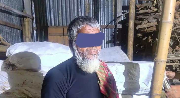 সিতাই থানা এলাকায় একটি বাড়ি থেকে বেআইনি কাফ সিরাপ উদ্ধার, গ্রেপ্তার গৃহকর্তা