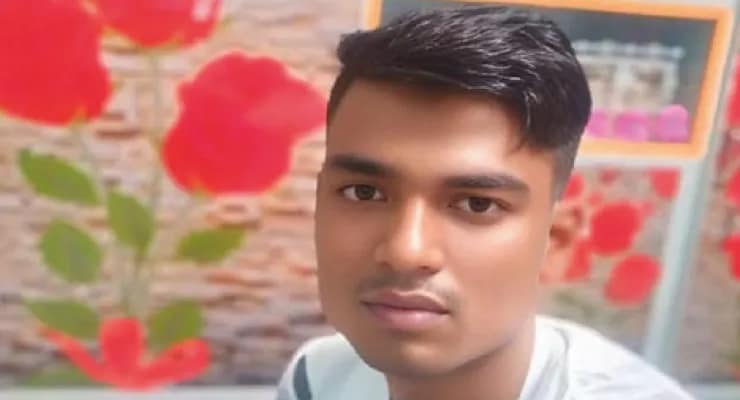বসিরহাটে তৃণমূল কর্মীকে গুলির পর কুপিয়ে খুন
