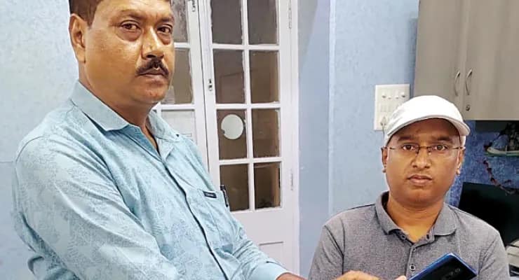 বিক্রির সময় চার্জার লাগাতেই চুরি করা ফোন অন, পাকড়াও অভিযুক্ত
