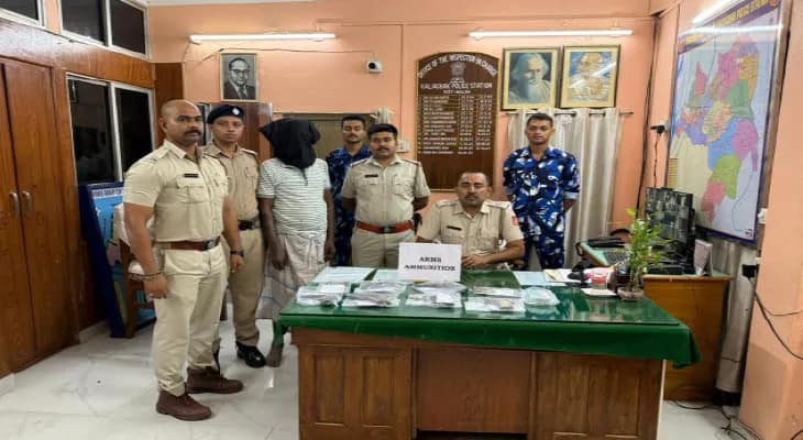 মোজমপুরে লিচু বাগান থেকে উদ্ধার ছ’টি আগ্নেয়াস্ত্র, ধৃত ১