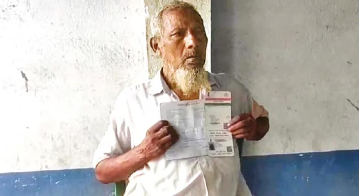 বার্ধক্যভাতা না পেয়ে হতাশ ‘মৃত’ সাইফুদ্দিন, ঘুরছেন সরকারি অফিসের দুয়ারে