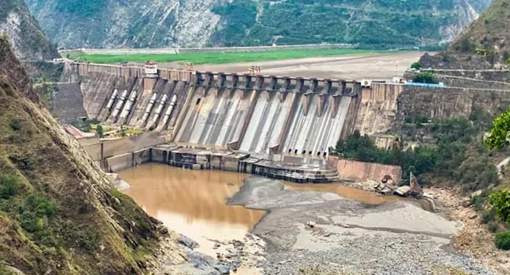 নদীতে জল কমল ২০ শতাংশ, চরম সঙ্কটে পাকিস্তান