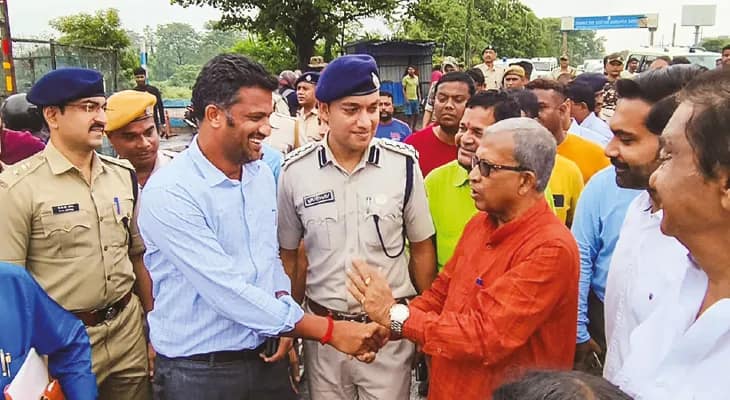ব্যারাজ সংস্কারের টাকাও দিচ্ছে না কেন্দ্র: সেচমন্ত্রী