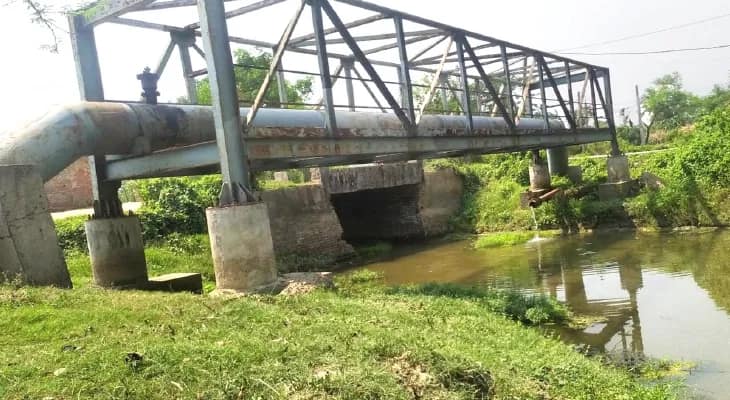 ২০টি খালের উপর এবং নদীর ৫০ ফুট নীচ দিয়ে পাইপলাইন, বজবজ থেকে ১২৩ কিমি পেরিয়ে সুন্দরবনে পানীয় জল