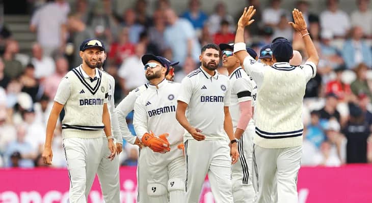 হতশ্রী বোলিংয়ে উজ্জ্বল শুধু বুমরাহ, ক্যাচ মিসের প্রদর্শনী যশস্বী জয়সওয়ালদের, ইংল্যান্ডকে টানলেন হ্যারি ব্রুক