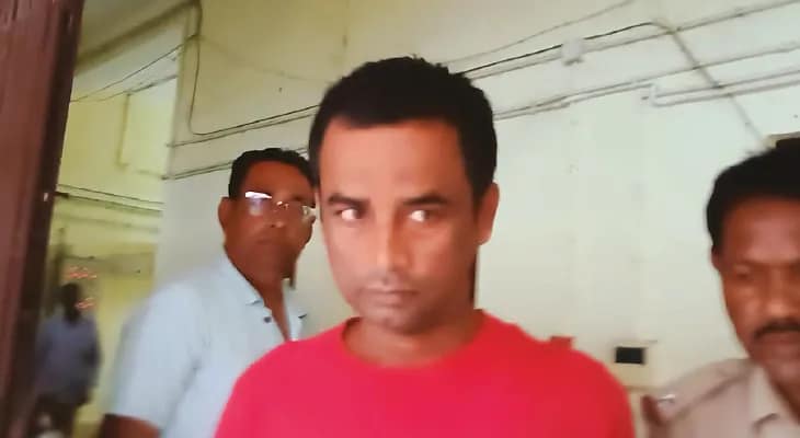 স্ত্রী, দুই সন্তানকে কুপিয়ে খুনের মামলা, রঘুনাথপুর আদালতে যুবকের ফাঁসির সাজা
