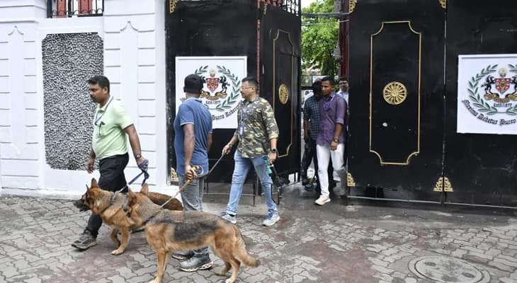 ক্যালকাটা বয়েজ এবং ক্যালকাটা ইন্টারন্যাশনাল স্কুলে বিস্ফোরণের হুমকি ইমেল, ঘটনাস্থলে বম্ব ডিটেকশন অ্যান্ড ডিসপোজাল স্কোয়াড