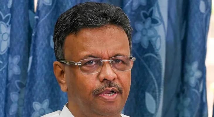 ফিরহাদের নির্দেশের পর আরামবাগ মহকুমায় বন্যা মোকাবিলায় তৎপরতা শুরু প্রশাসনের