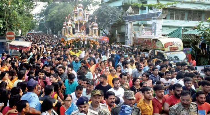 কোচবিহারে মদনমোহনই রথের প্রধান আকর্ষণ