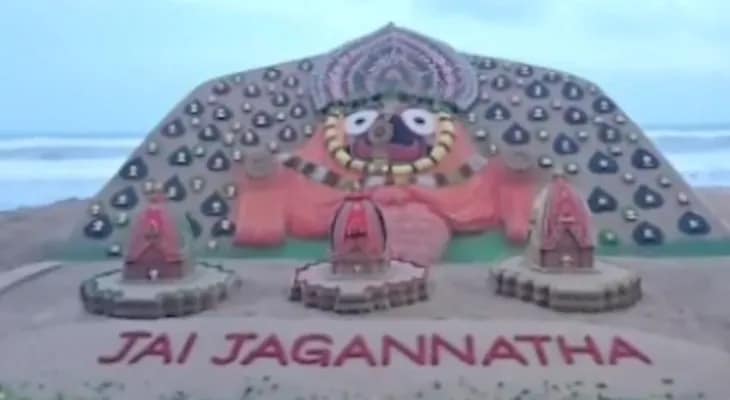 রথযাত্রা উপলক্ষ্যে পুরীর সমুদ্রতটে বিশেষ ‘স্যান্ড আর্ট’ সুদর্শন পট্টনায়েকের