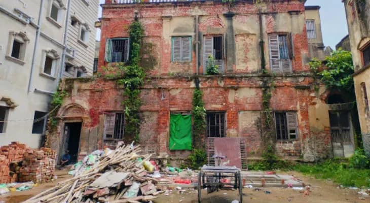 মৃত্যুঘণ্টা শুনছে হেরিটেজ ঘোষিত হাওড়ার বাড়ি, জন্মদিনে কর্মভূমেই উপেক্ষিত বঙ্কিমচন্দ্রের ইতিহাস, বঙ্কিম পার্ক এখন বেআইনি পার্কিংয়ের জায়গা