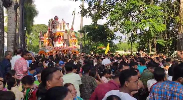 কোচবিহারে শুরু মদনমোহনের রথ যাত্রা