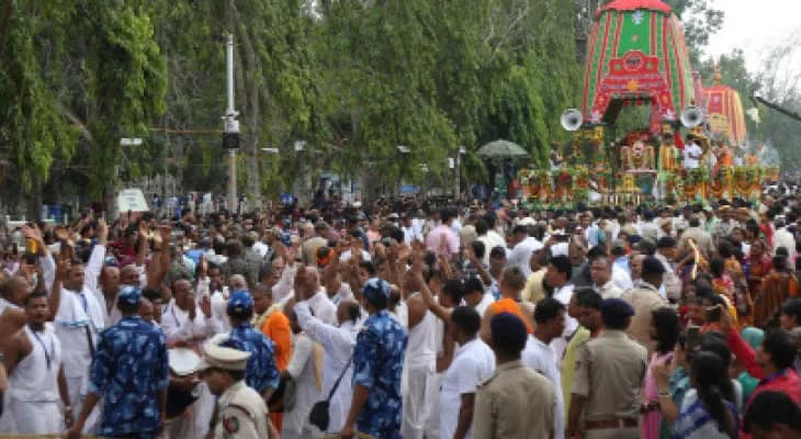‘জয় জগন্নাথ’ ধ্বনিতে রশিতে টান মমতার, খাঁটি তীর্থস্থান রূপে ধরা দিল পর্যটনক্ষেত্র দীঘা