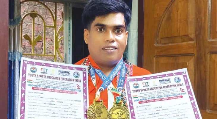 ইন্দো-নেপাল যুব স্পোর্টস চ্যাম্পিয়নশিপে জোড়া সোনা জয় রানাঘাটের আতর আলির