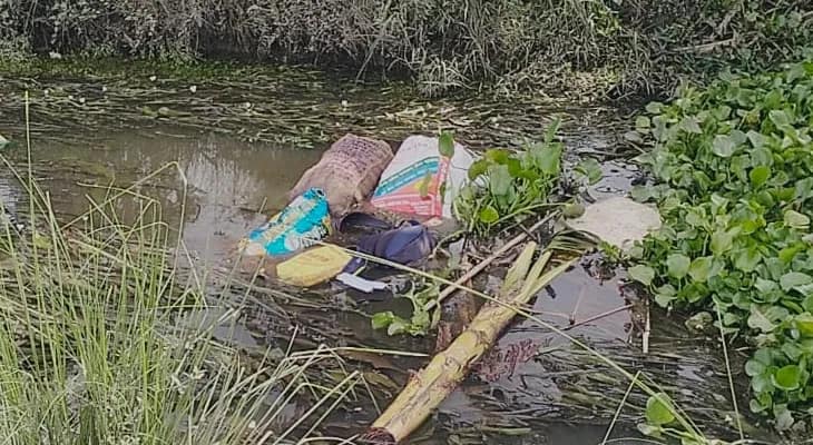 মাথাভাঙায় বস্তাবন্দী অজানা বস্তু ঘিরে চাঞ্চল্য