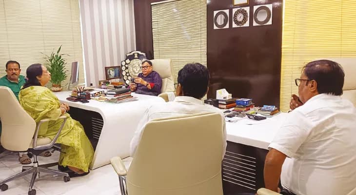 পুরবোর্ডের কাজে খুশি নন কৃষ্ণ, রাস্তায় নামার হুঁশিয়ারি