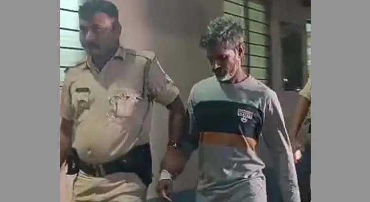 বারাসতে নাবালিকা মেয়েকে ধর্ষণ, সাজাপ্রাপ্ত স্বামীকে তীব্র ধিক্কার স্ত্রীর