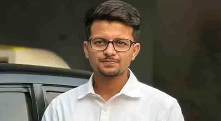 বিভিন্ন ‘অ্যাঙ্গেল’ থেকে ধর্ষণের ভিডিও করে মনোজিতের শাগরেদরা