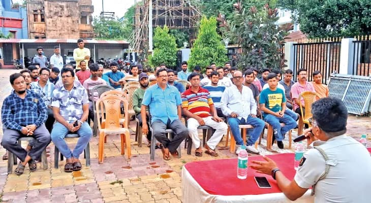 বিষ্ণুপুরে উল্টো রথে জোরে মাইক বাজানোয় নিষেধাজ্ঞা
