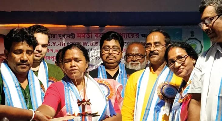 মহিষাদল ও হলদিয়ায় ৩টি গুরুত্বপূর্ণ গ্রামীণ পাকা সড়কের কাজের উদ্বোধন