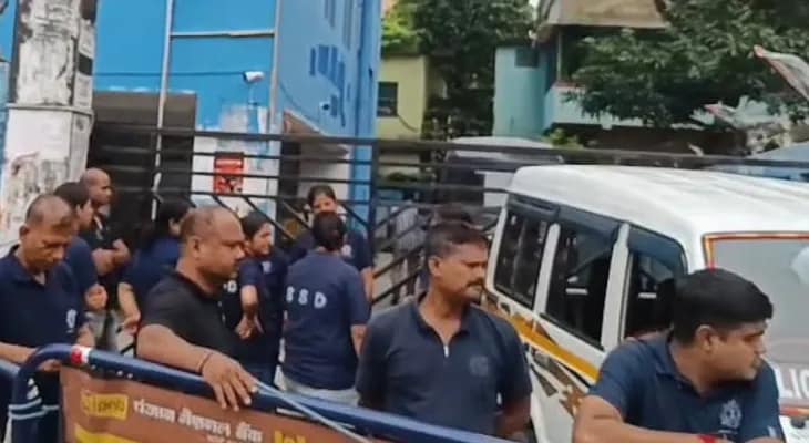 ৪ অভিযুক্তকে নিয়ে কসবা ল কলেজে ঘটনার পুননির্মাণে গোয়েন্দা বিভাগ