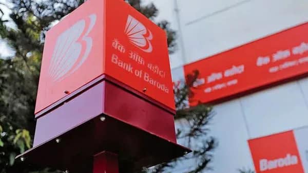 সাধারণ গ্রাহকদের ক্ষেত্রে সেভিংস অ্যাকাউন্টে মিনিমাম ব্যালেন্স চার্জ মকুব করল ব্যাঙ্ক অব বরোদা
